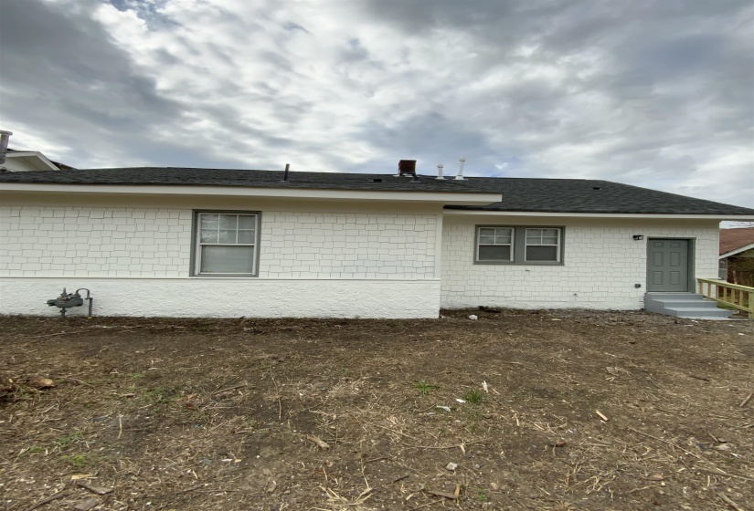 1708 GLENVIEW AVE, Memphis, Tennessee 38106, 3 Bedrooms Bedrooms, 6 Rooms Rooms,2 BathroomsBathrooms,Rental Properties,For Sale,GLENVIEW,10223953