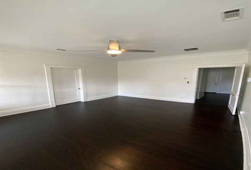 1708 GLENVIEW AVE, Memphis, Tennessee 38106, 3 Bedrooms Bedrooms, 6 Rooms Rooms,2 BathroomsBathrooms,Rental Properties,For Sale,GLENVIEW,10223953