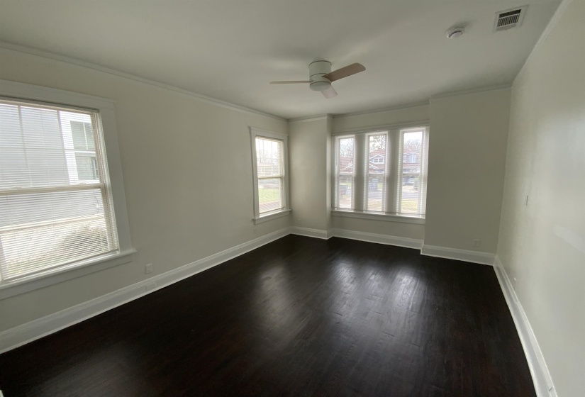 1708 GLENVIEW AVE, Memphis, Tennessee 38106, 3 Bedrooms Bedrooms, 6 Rooms Rooms,2 BathroomsBathrooms,Rental Properties,For Sale,GLENVIEW,10223953