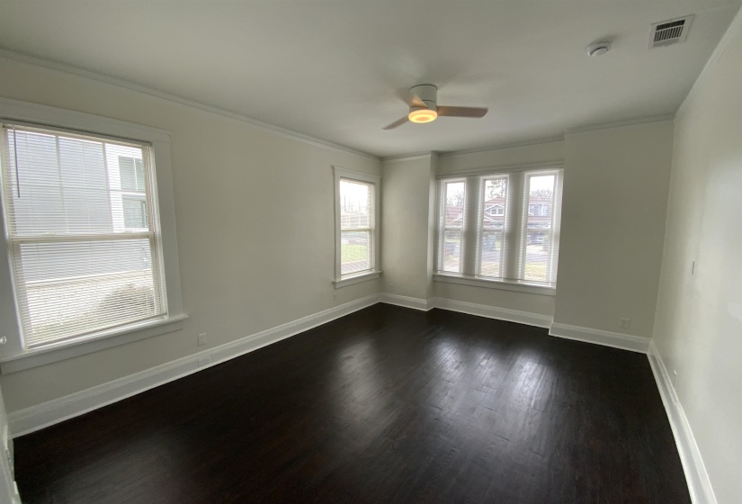1708 GLENVIEW AVE, Memphis, Tennessee 38106, 3 Bedrooms Bedrooms, 6 Rooms Rooms,2 BathroomsBathrooms,Rental Properties,For Sale,GLENVIEW,10223953