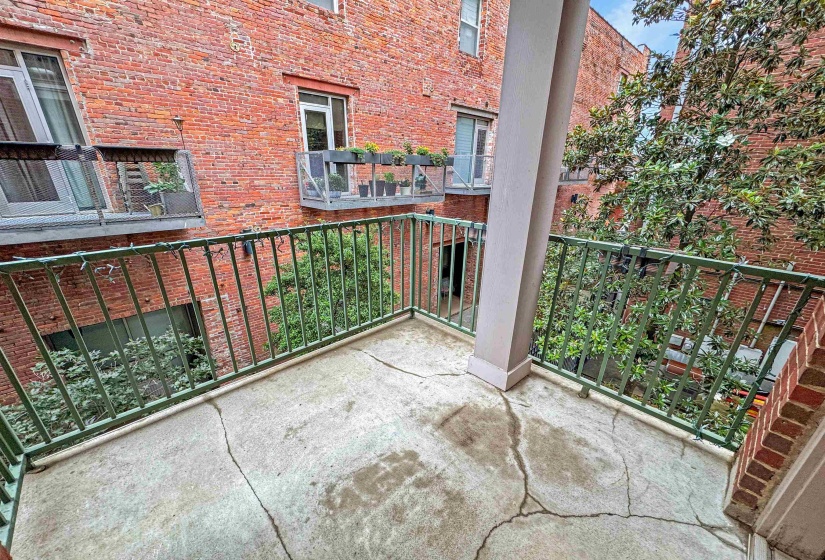 510 CITYHOUSE CT, Memphis, Tennessee 38103, 3 Bedrooms Bedrooms, 6 Rooms Rooms,2.1 BathroomsBathrooms,Residential,For Sale,CITYHOUSE,10223945