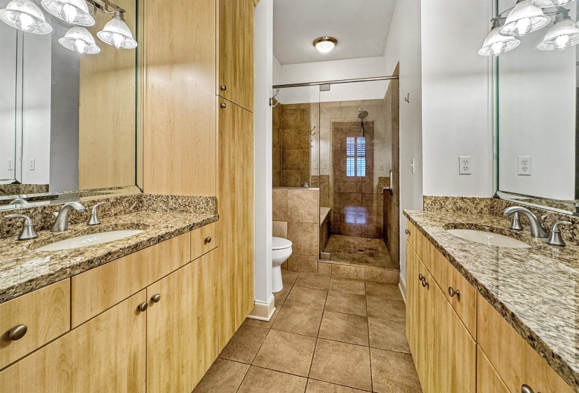 510 CITYHOUSE CT, Memphis, Tennessee 38103, 3 Bedrooms Bedrooms, 6 Rooms Rooms,2.1 BathroomsBathrooms,Residential,For Sale,CITYHOUSE,10223945