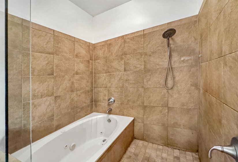 510 CITYHOUSE CT, Memphis, Tennessee 38103, 3 Bedrooms Bedrooms, 6 Rooms Rooms,2.1 BathroomsBathrooms,Residential,For Sale,CITYHOUSE,10223945