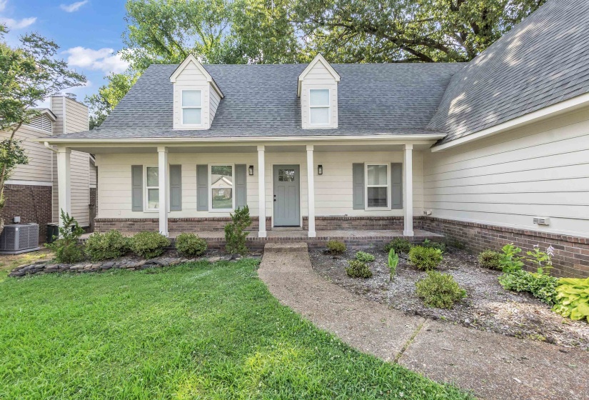 488 REGIS PL, Memphis, Tennessee 38018, 4 Bedroom Bedrooms, 7 Room Rooms,2.1 BathroomBathrooms,Residential,For Sale,REGIS,0,10223949