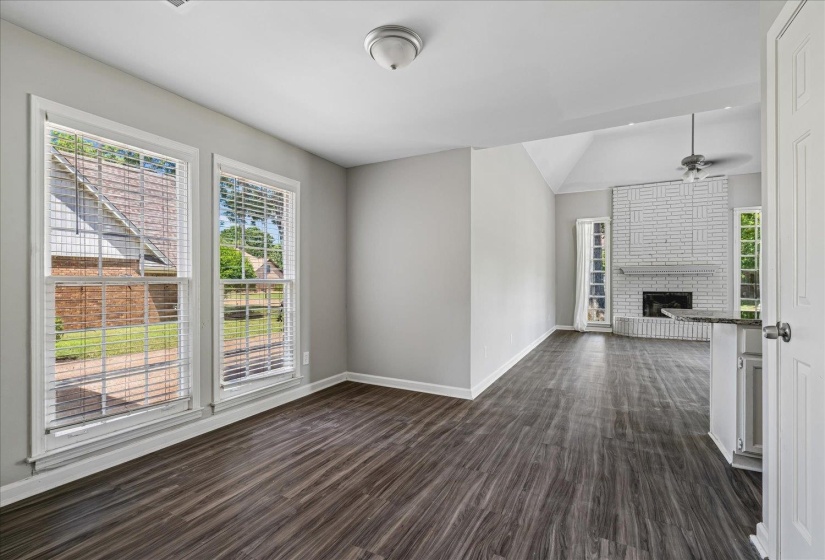 3951 FUN VALLEY DR, Memphis, Tennessee 38125, 4 Bedroom Bedrooms, 7 Room Rooms,2.1 BathroomBathrooms,Residential,For Sale,FUN VALLEY,0,10223950