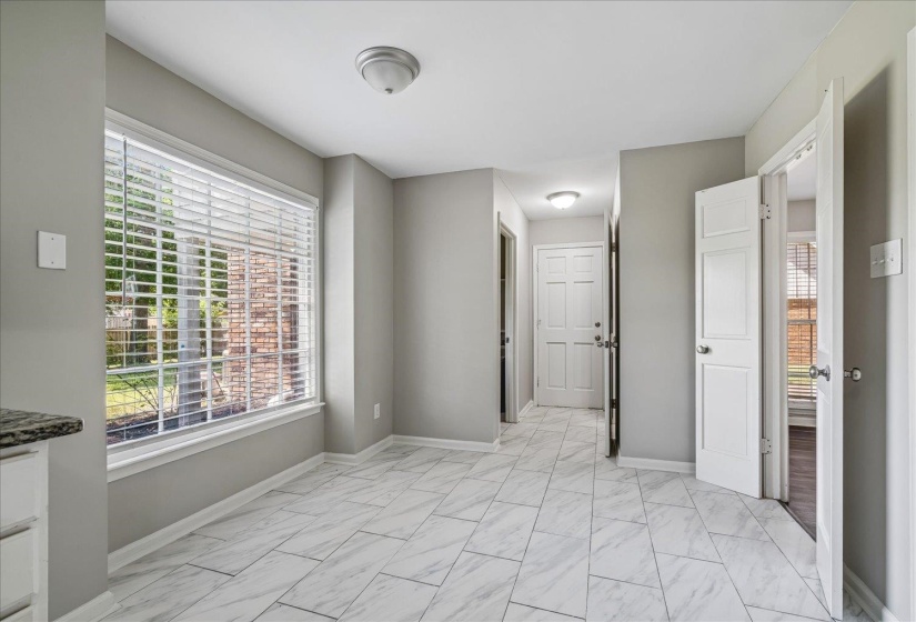3951 FUN VALLEY DR, Memphis, Tennessee 38125, 4 Bedroom Bedrooms, 7 Room Rooms,2.1 BathroomBathrooms,Residential,For Sale,FUN VALLEY,0,10223950