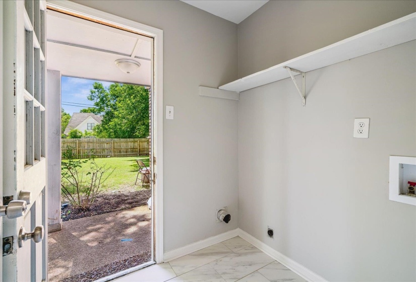 3951 FUN VALLEY DR, Memphis, Tennessee 38125, 4 Bedroom Bedrooms, 7 Room Rooms,2.1 BathroomBathrooms,Residential,For Sale,FUN VALLEY,0,10223950