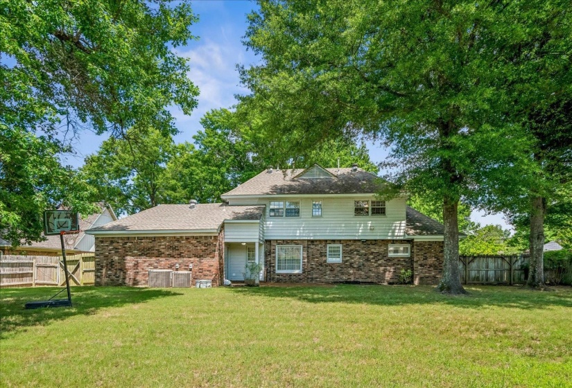3951 FUN VALLEY DR, Memphis, Tennessee 38125, 4 Bedroom Bedrooms, 7 Room Rooms,2.1 BathroomBathrooms,Residential,For Sale,FUN VALLEY,0,10223950