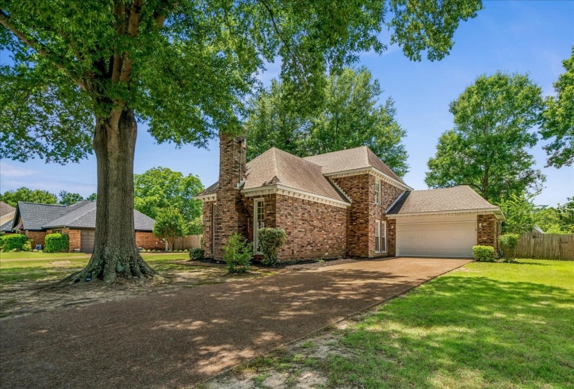 3951 FUN VALLEY DR, Memphis, Tennessee 38125, 4 Bedroom Bedrooms, 7 Room Rooms,2.1 BathroomBathrooms,Residential,For Sale,FUN VALLEY,0,10223950