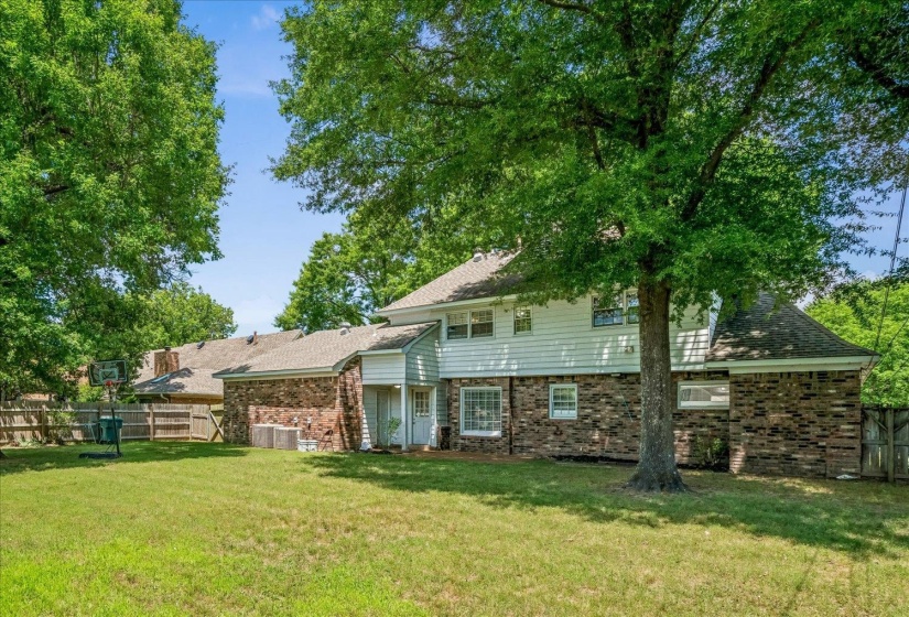 3951 FUN VALLEY DR, Memphis, Tennessee 38125, 4 Bedroom Bedrooms, 7 Room Rooms,2.1 BathroomBathrooms,Residential,For Sale,FUN VALLEY,0,10223950
