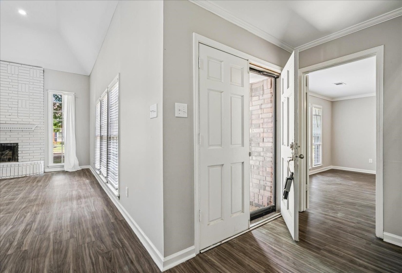 3951 FUN VALLEY DR, Memphis, Tennessee 38125, 4 Bedroom Bedrooms, 7 Room Rooms,2.1 BathroomBathrooms,Residential,For Sale,FUN VALLEY,0,10223950