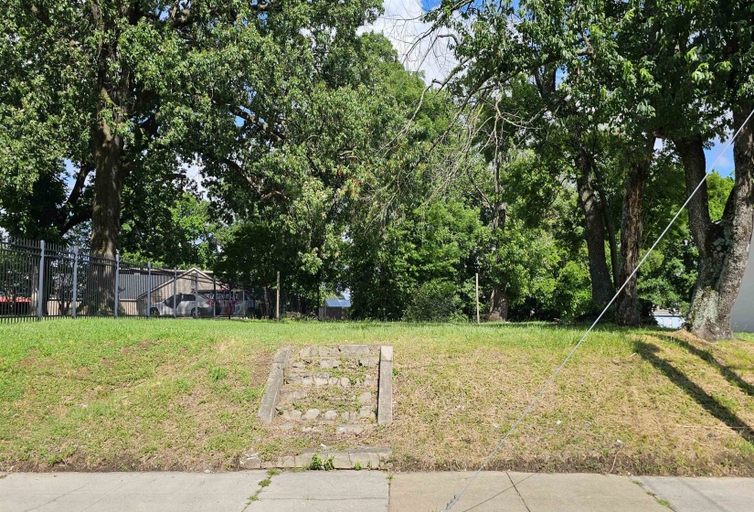 602 LOONEY AVE, Memphis, Tennessee 38107, 0 , 0 ,0,Commercial/industrial,For Sale,LOONEY,0,10223970
