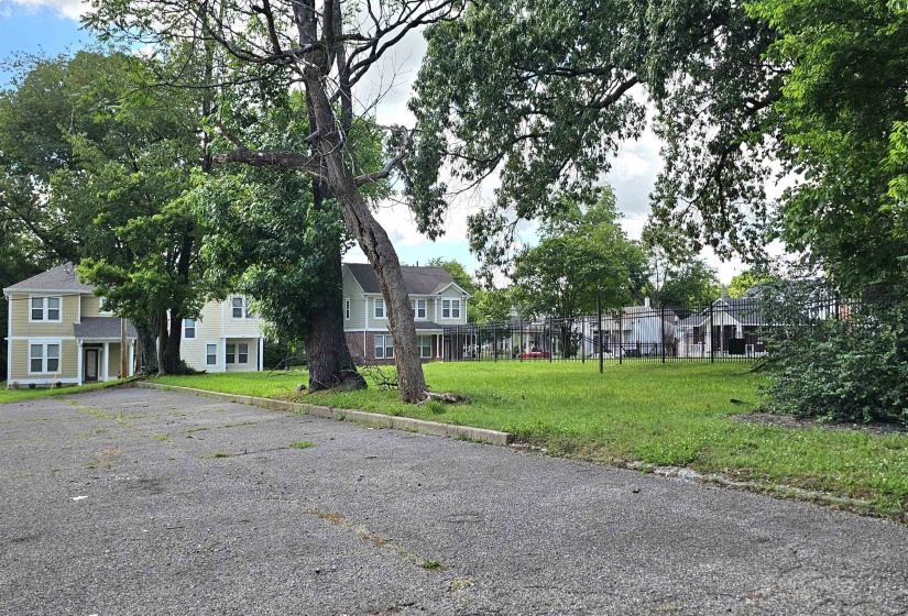 602 LOONEY AVE, Memphis, Tennessee 38107, 0 , 0 ,0,Commercial/industrial,For Sale,LOONEY,0,10223970